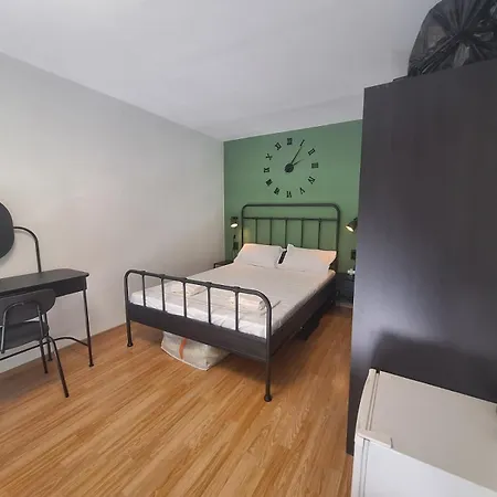 Gerber Maisonette * Slăntjev Brjag
